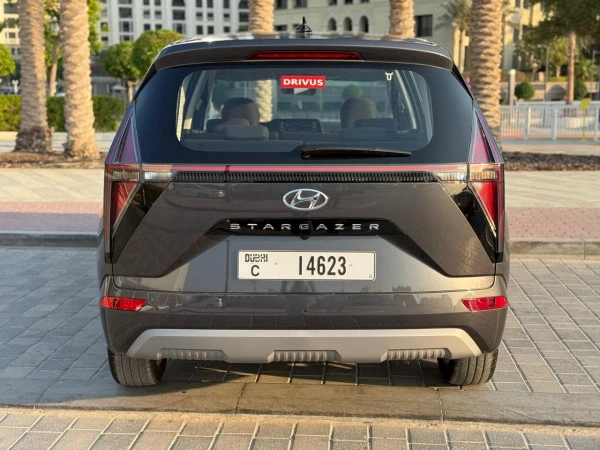 Black Hyundai Stargazer, 2025 Photo 5