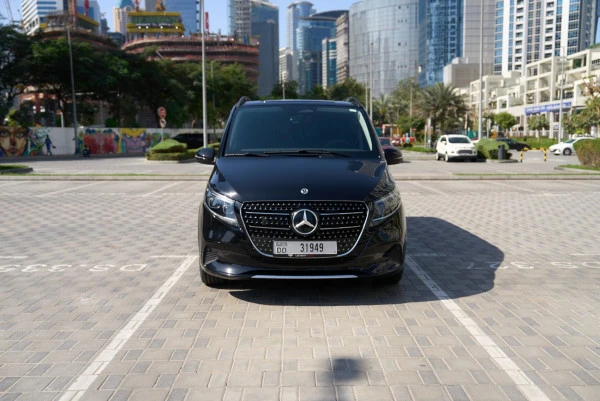 Black Mercedes V300 Avantgarde Extra Long, 2025 Photo 4