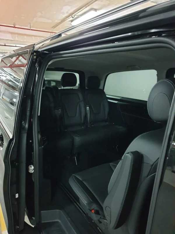 Black Mercedes V250, 2019 Photo 5