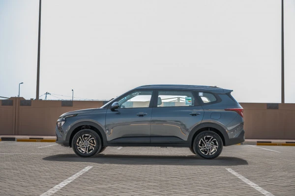 Dark Grey KIA Carens, 2024 Photo 4