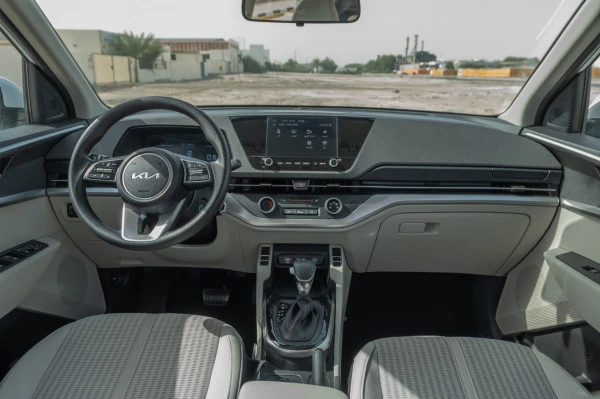 Dark Grey KIA Carens, 2024 Photo 5