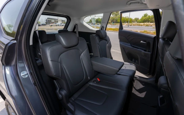 Grey Hyundai Stargazer, 2024 Photo 7