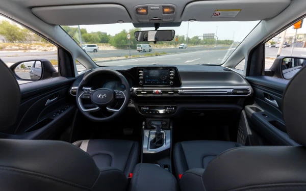 Grey Hyundai Stargazer, 2024 Photo 10