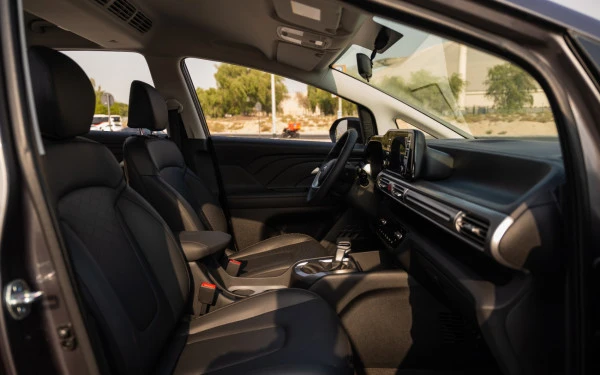 Grey Hyundai Stargazer, 2024 Photo 7