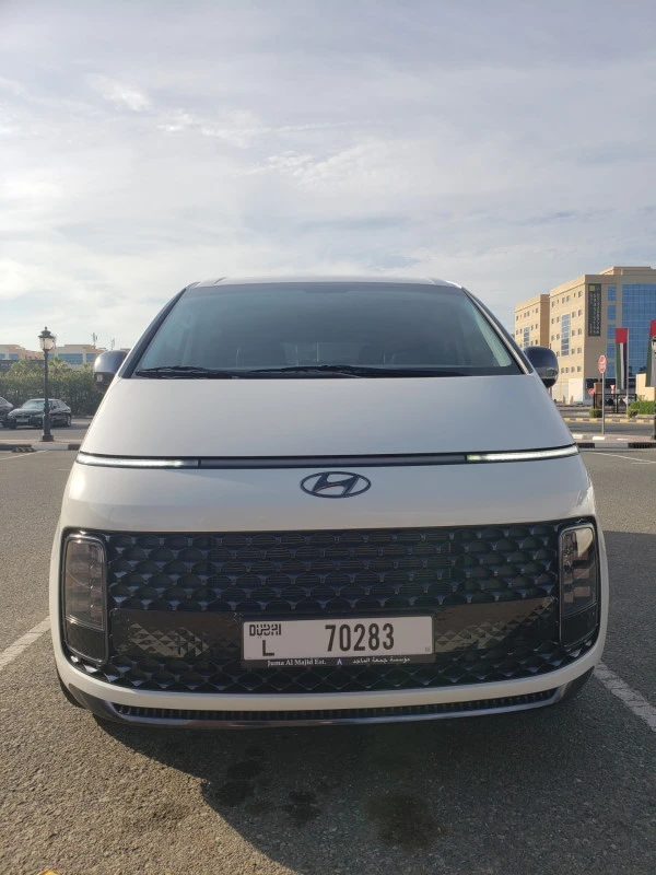 Grey Hyundai Staria 9S LUXE, 2024 Photo 4