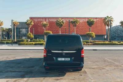 Black Mercedes V Class, 2017 Photo 1