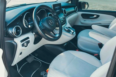 Black Mercedes V Class, 2017 Photo 6