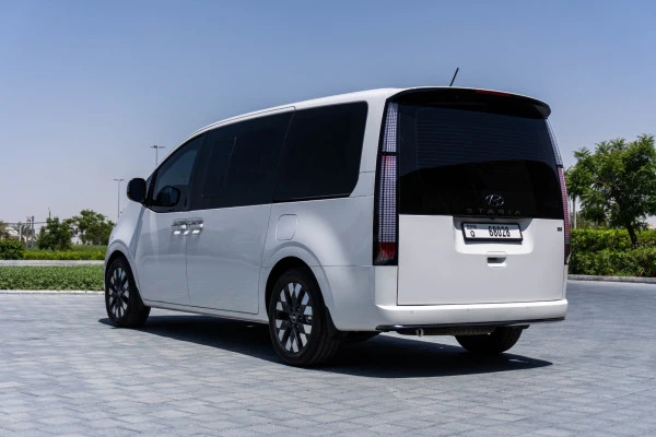 White Hyundai Staria S9, 2024 Photo 3