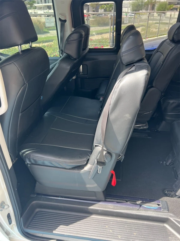 White Hyundai Staria 11S, 2024 Photo 2
