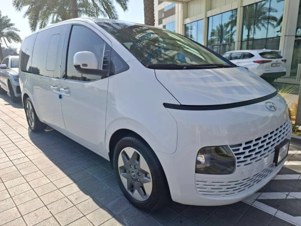 White Hyundai Staria 11S, 2024 Photo 6