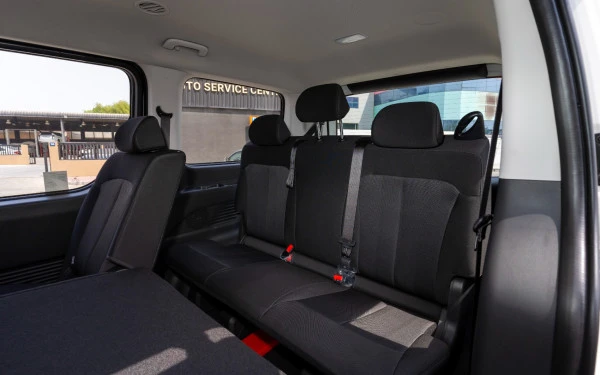 White Hyundai Staria, 2024 Photo 8