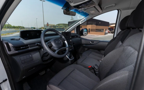 White Hyundai Staria, 2024 Photo 5