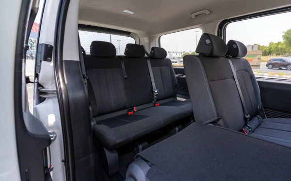 White Hyundai Staria, 2024 Photo 10