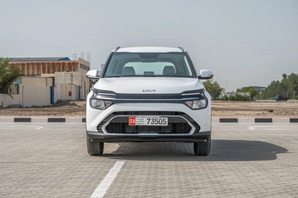 White KIA Carens, 2024 Photo 1