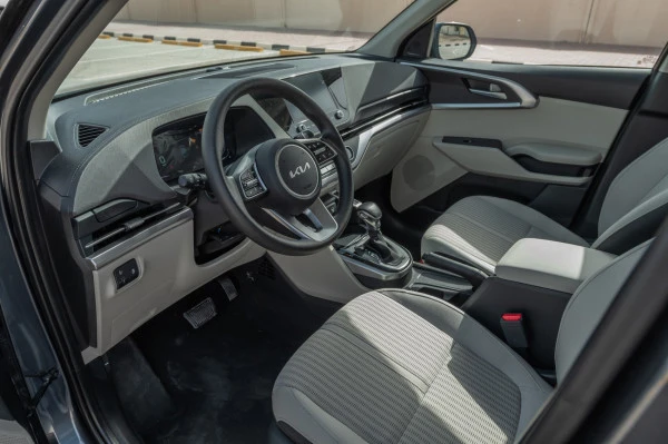 White KIA Carens, 2024 Photo 8