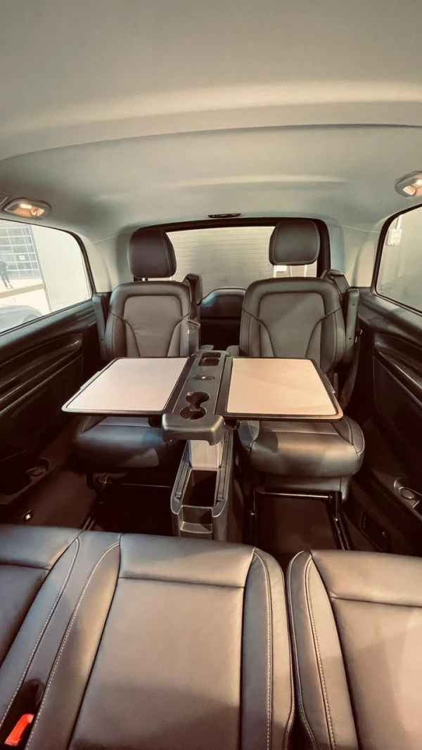 White Mercedes V Class Avantgarde, 2021 Photo 2